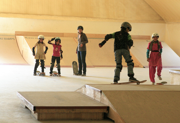 girls skateboarding in Afghanistan