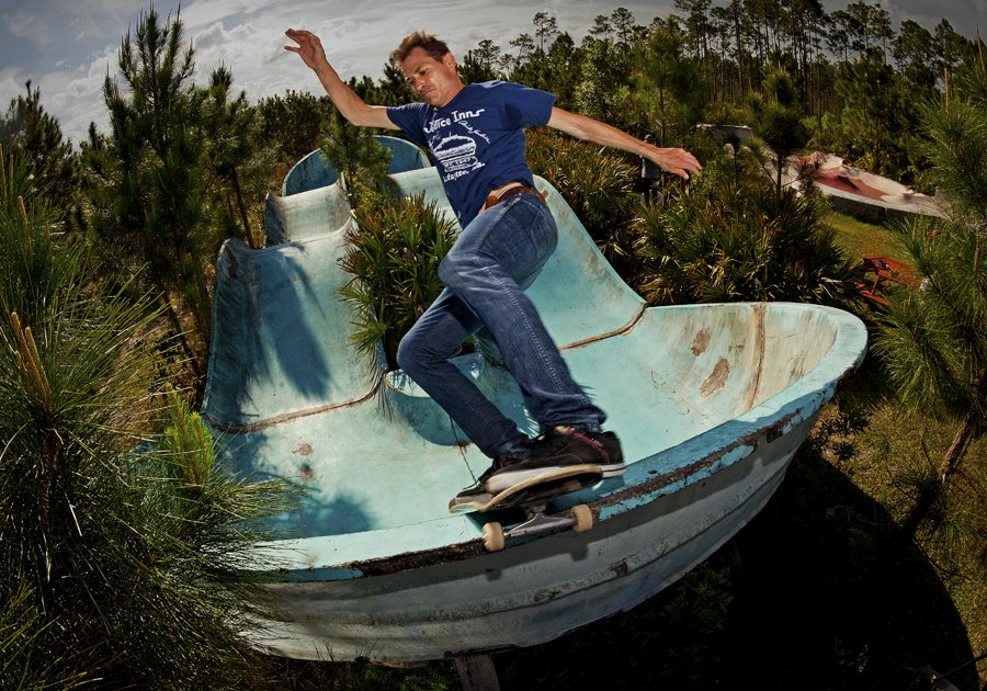 FS Disaster on a decayed Waterpark.  Photo: Bart Jones